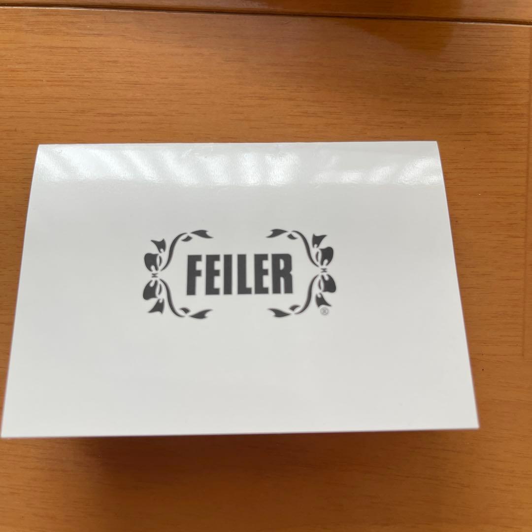 新品　FEILER チェリー柄　セット　タオル　ポーチ　箱入り