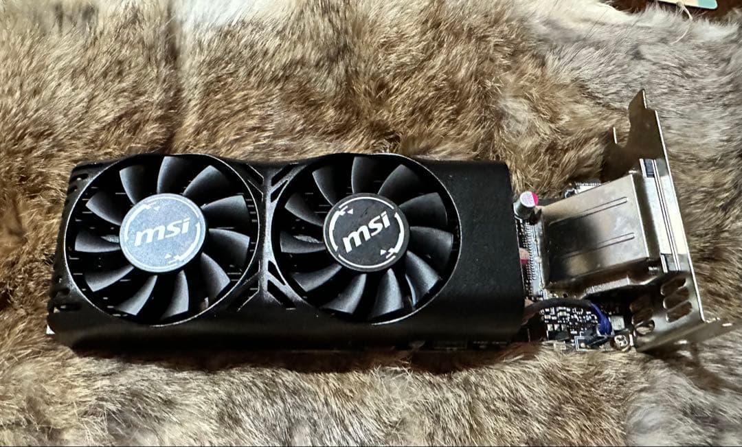MSI GTX1050 グラフィックボード デュアルファン
