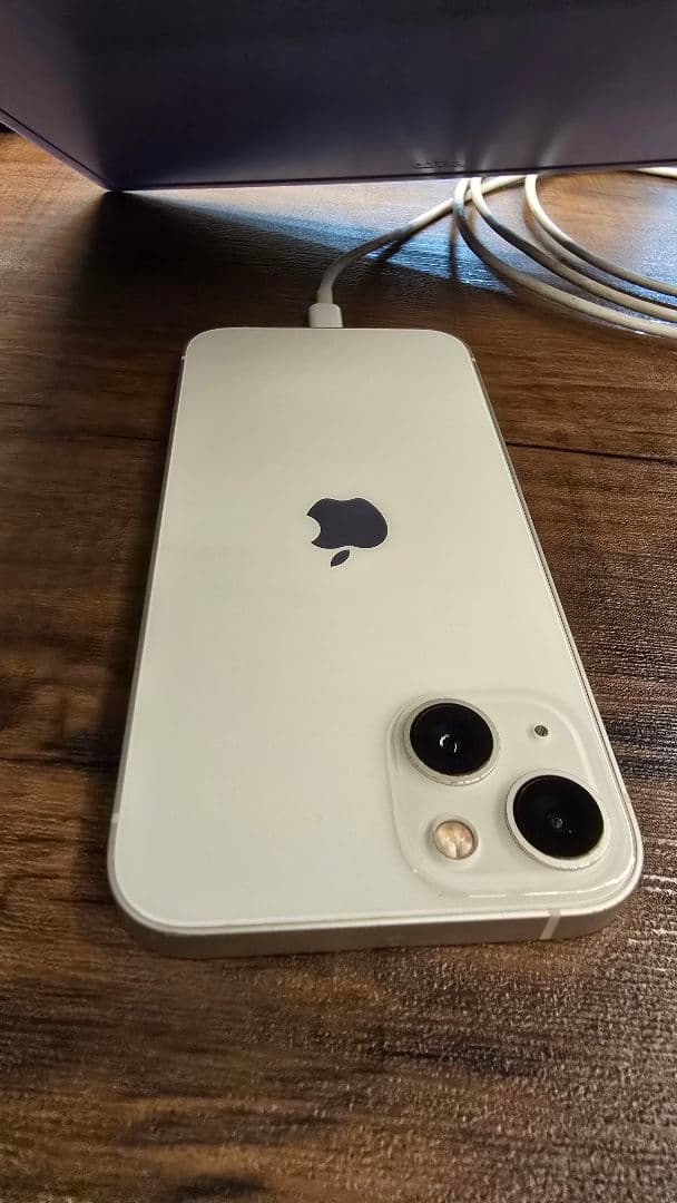 Apple iPhone 13 スターライトホワイト 128GB SIMフリー