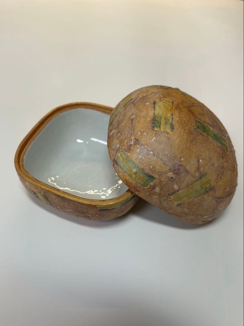 値下げ九谷焼 蓋物 吉田幸央 彩色金彩 小物入れ アクセサリーボックス 置物
