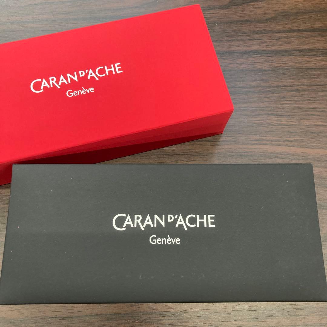 新品　カランダッシュ エクリドール シェブロン 0.7mm シルバー