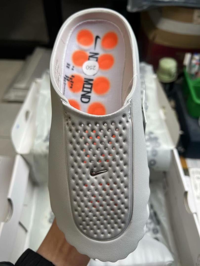 犬服・アクセサリー nike mind 001 LIGHT SMOKY GRAY 25CM
