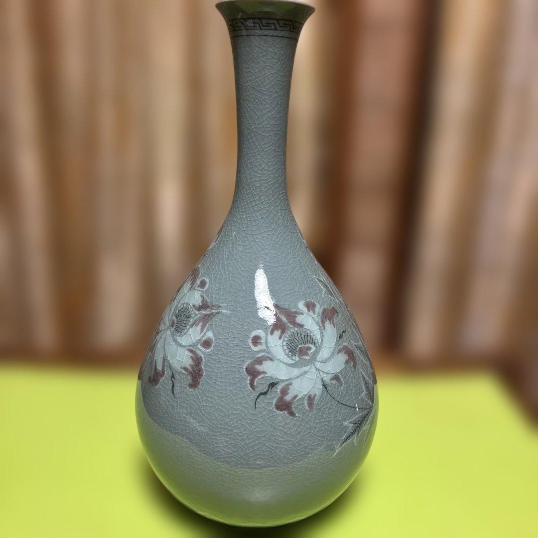 韓国人間文化財(人間国宝) 柳海剛 作 高麗青磁 象嵌 辰砂 牡丹文 瓶