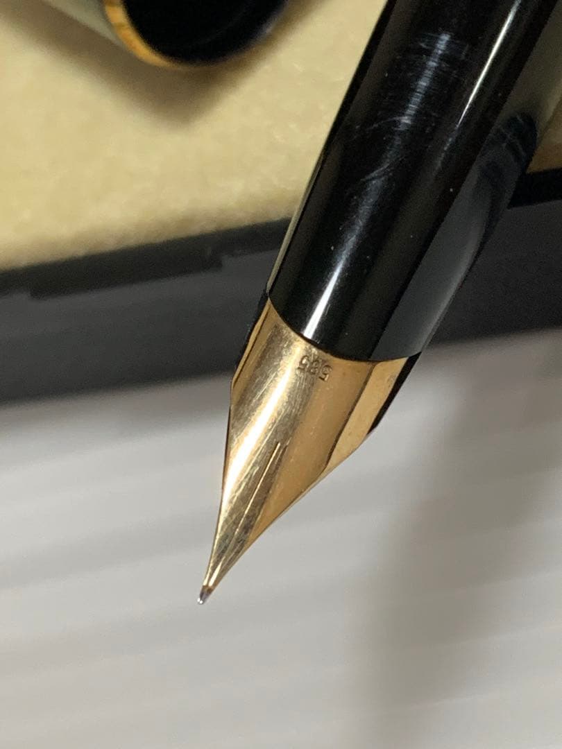 MONTBLANC ブラック 万年筆 EF