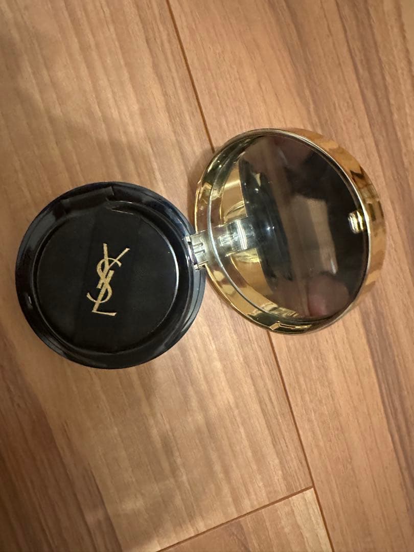 YSL ゴールドラッシュ ハイライター 試しのみ
