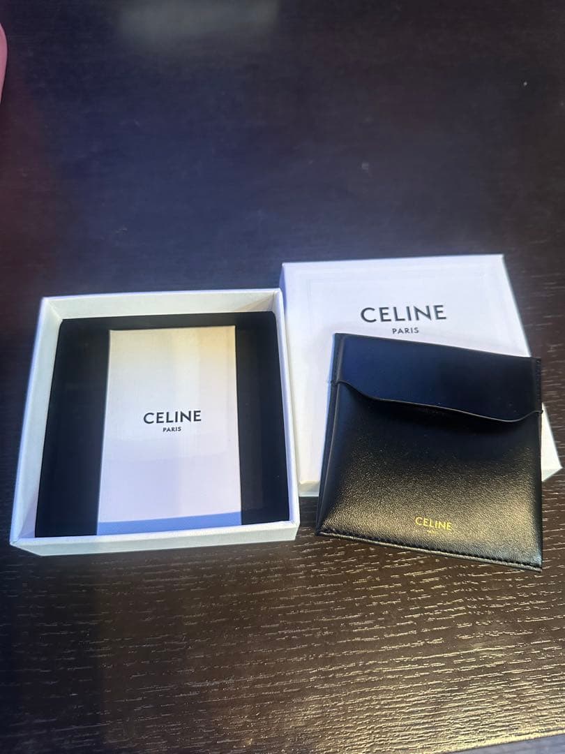 CELINE ノットデザイン バングル