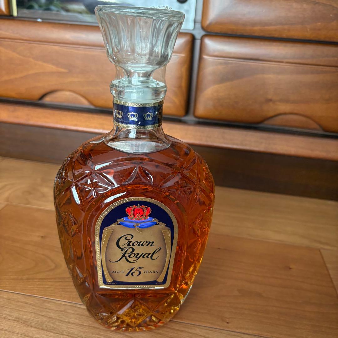 Crown  15年 ウイスキー 750ml