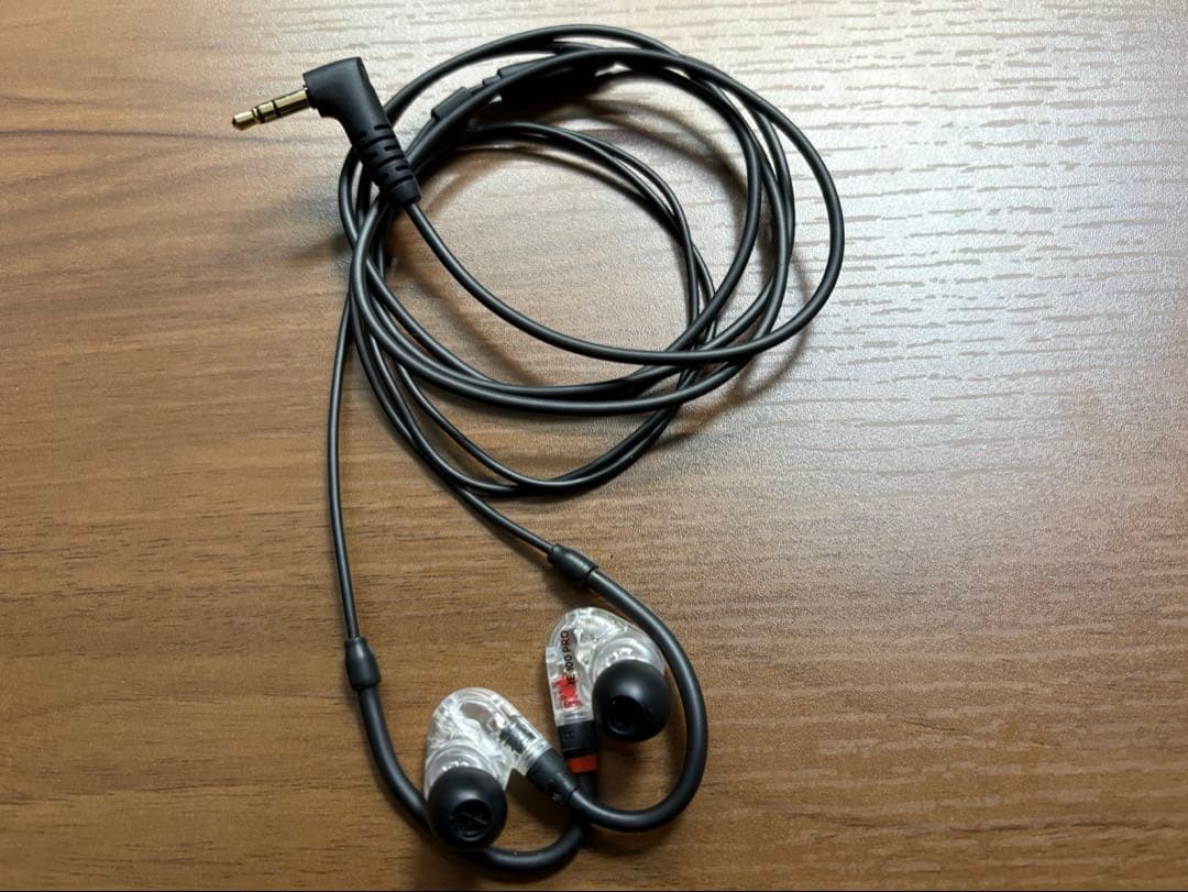 SENNHEISER IE100PRO 有線モニターイヤホン 中古美品付属品完備