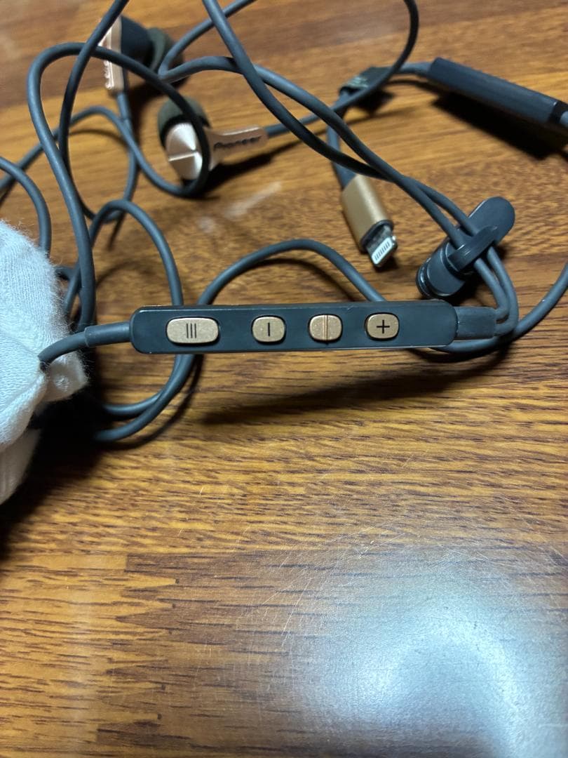 Pioneer RAYZ PLUS 有線イヤホン【値下げしました！】
