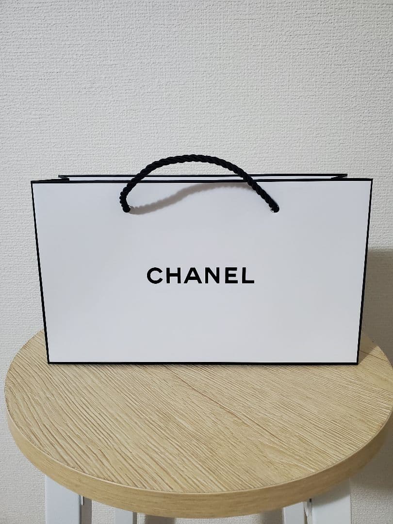 CHANEL LA CRÈME MAIN ギフトバッグセット