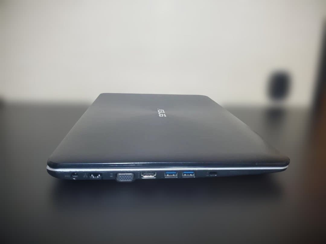 フ*ン様 ASUS ノートPC スリム ブラック