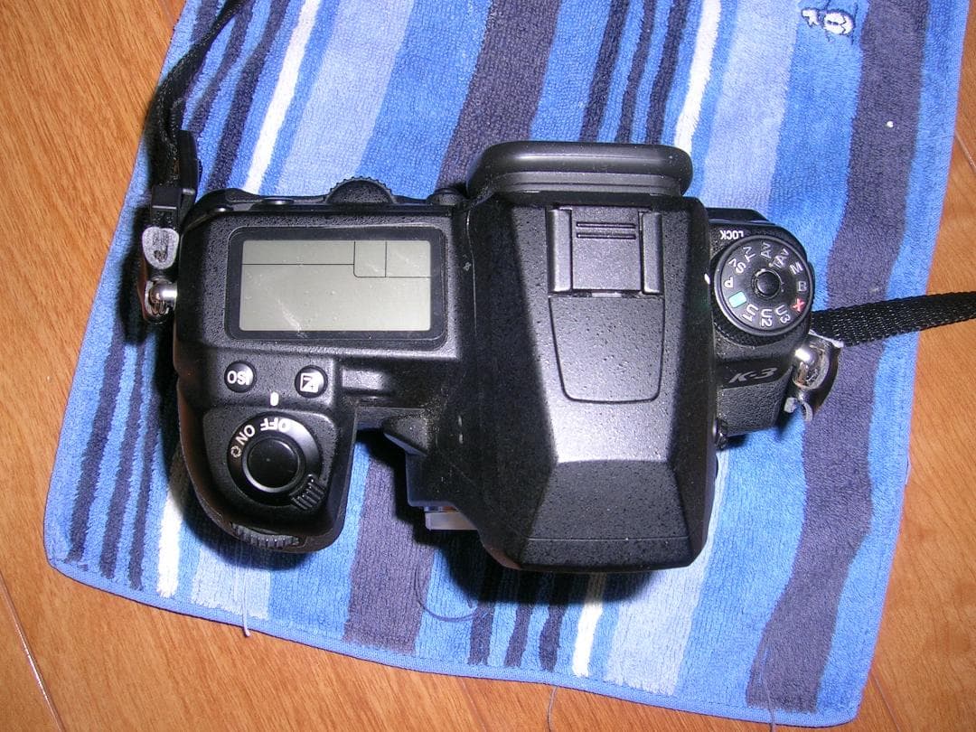 PENTAX K-3 18-200 mm　バッテリーグリップ