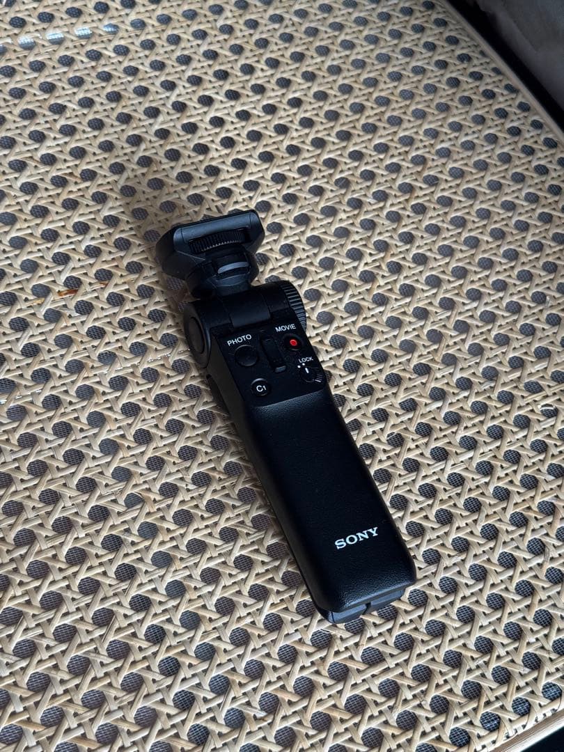 SONY ZV-E10 16-50mmレンズ&ワイヤレス三脚付き