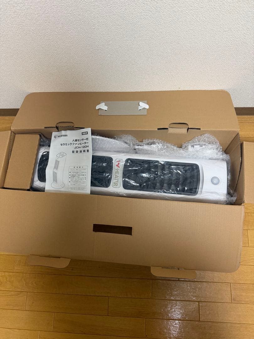 アイリスオーヤマ　JCH-12DH ホワイト セラミックファンヒーター