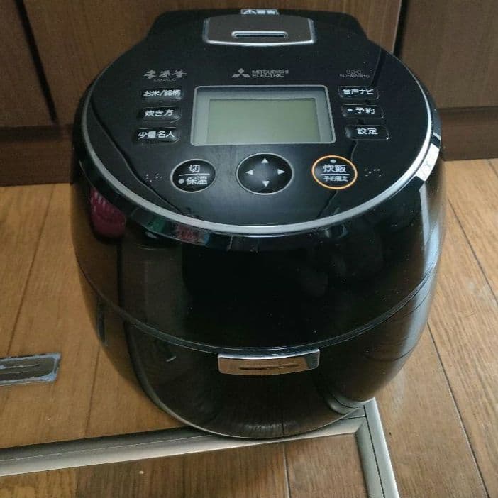 三菱電機 NJ-AWB10 炊飯器 ブラック