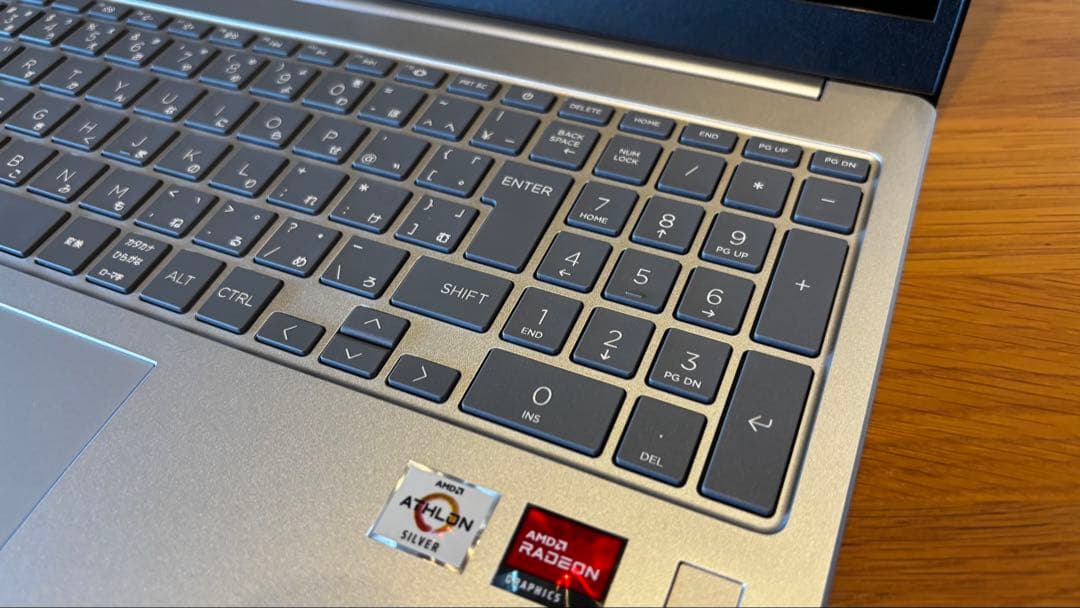【美品】HP Laptop 15-fc0000AU ノートパソコン