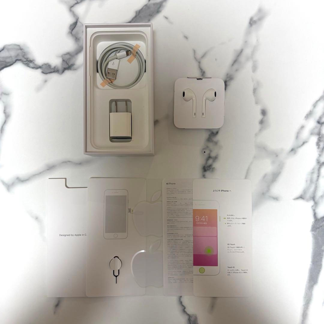 スマートフォン本体 iPhone8 256GB silver