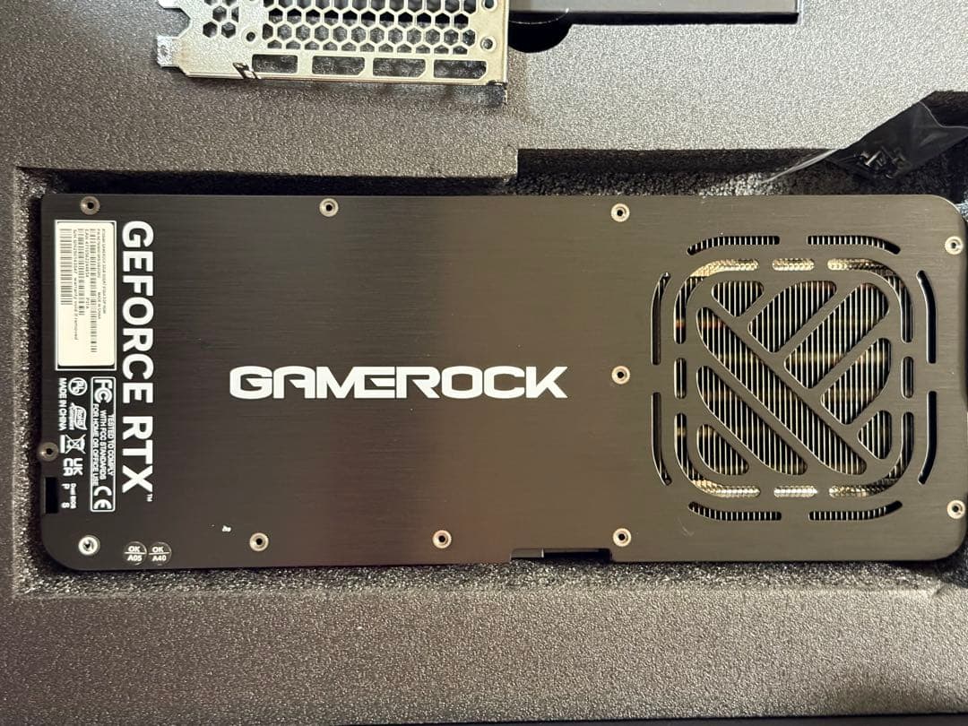 PALIT GeForce RTX 5090 基板（PCB）なし