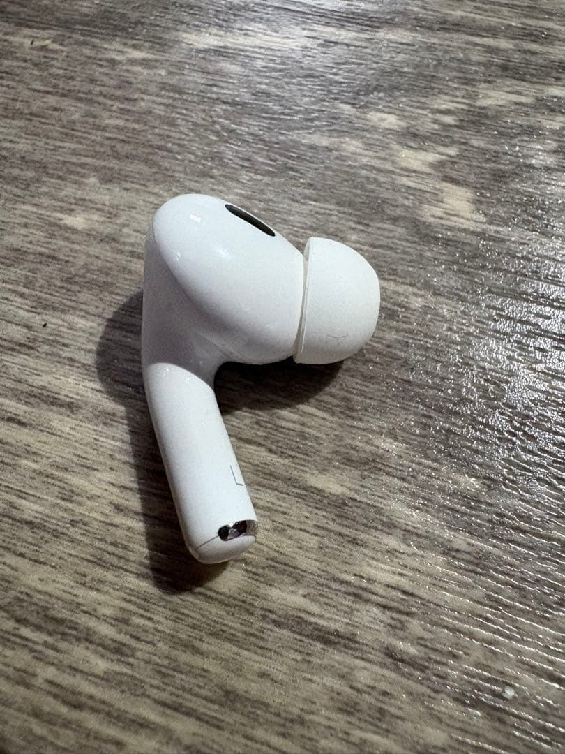 AirPods Pro2 本体 片耳 充電ケース付き ホワイト