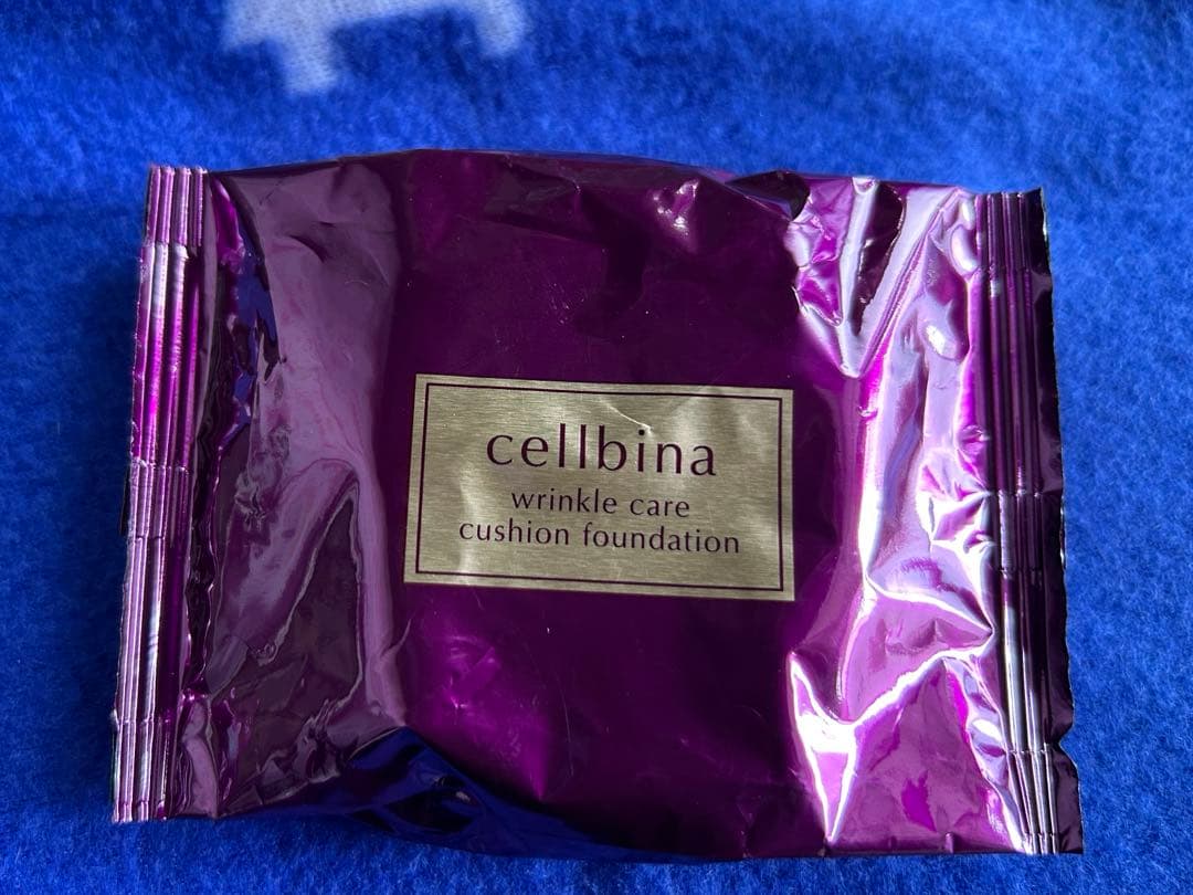 コープ　cellbina リキッドファンデーション(ミニサンプル付)