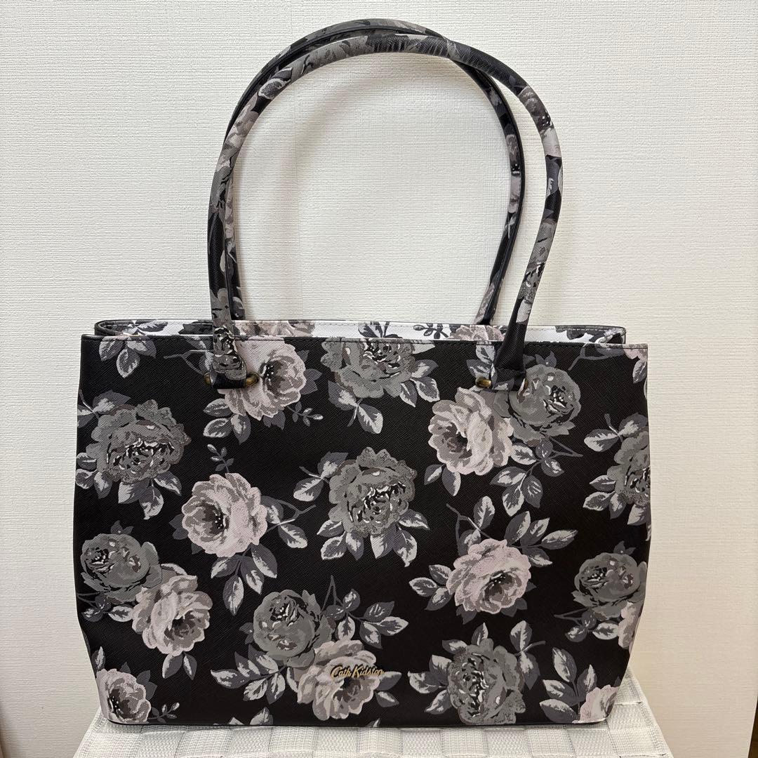 【新品未使用】Cath Kidston バラ柄トートバッグ