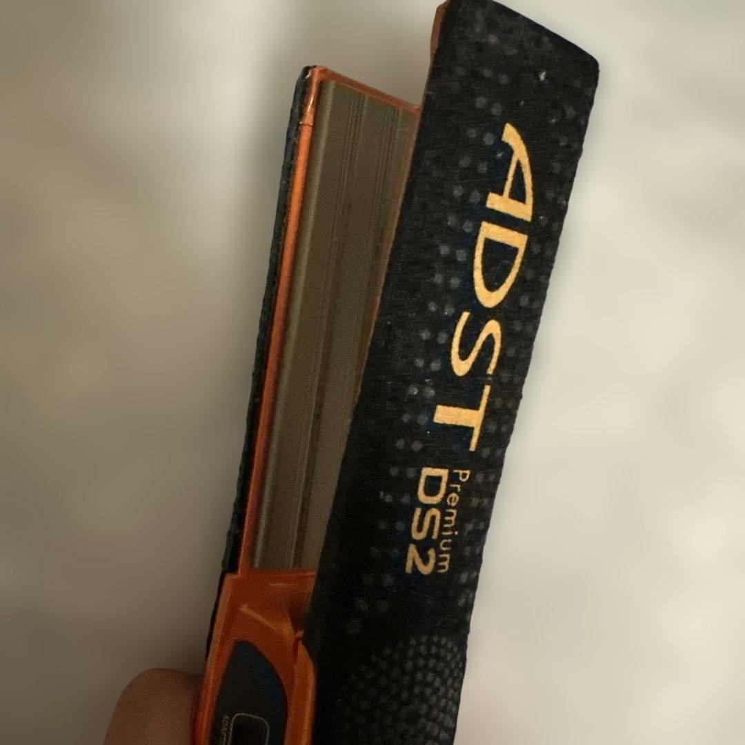 ADST DS2 ストレートヘアアイロン
