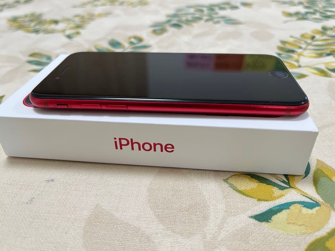 【付属品完備】iPhone SE 第2世代 レッド 128GB SIMフリー