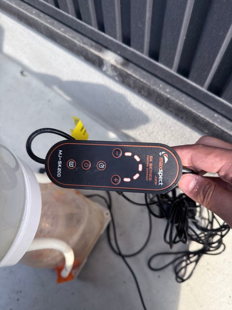 SK200 プロテインスキマー 動作良好 中古