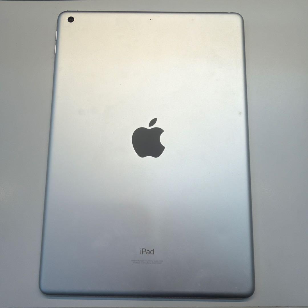 訳あり iPad 9 64GB Wi-Fi シルバー 90% 液晶内黒点