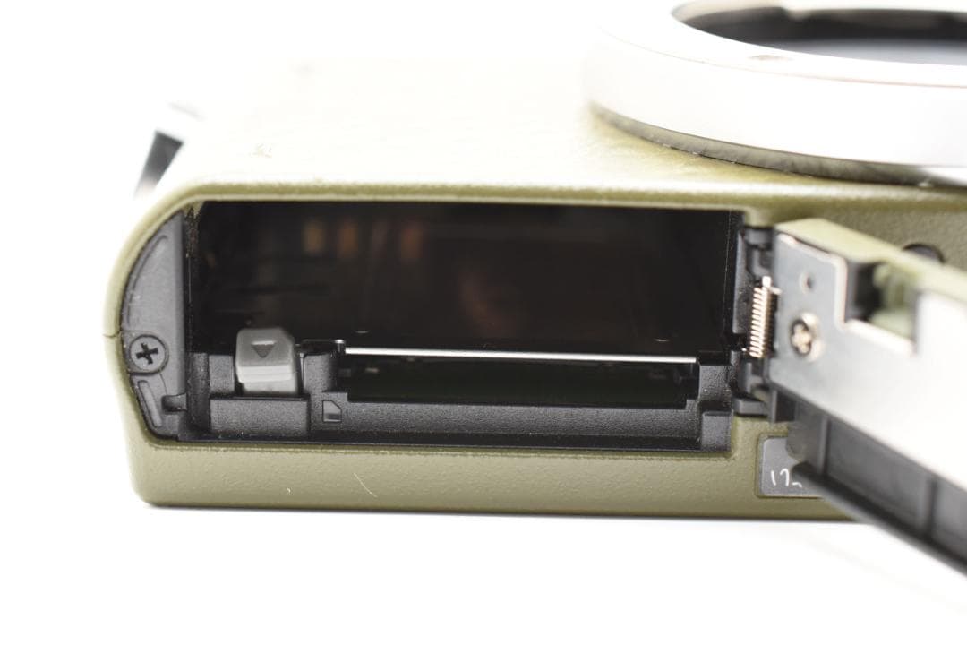 ショット数4622回■パナソニック LUMIX DMC-GM5