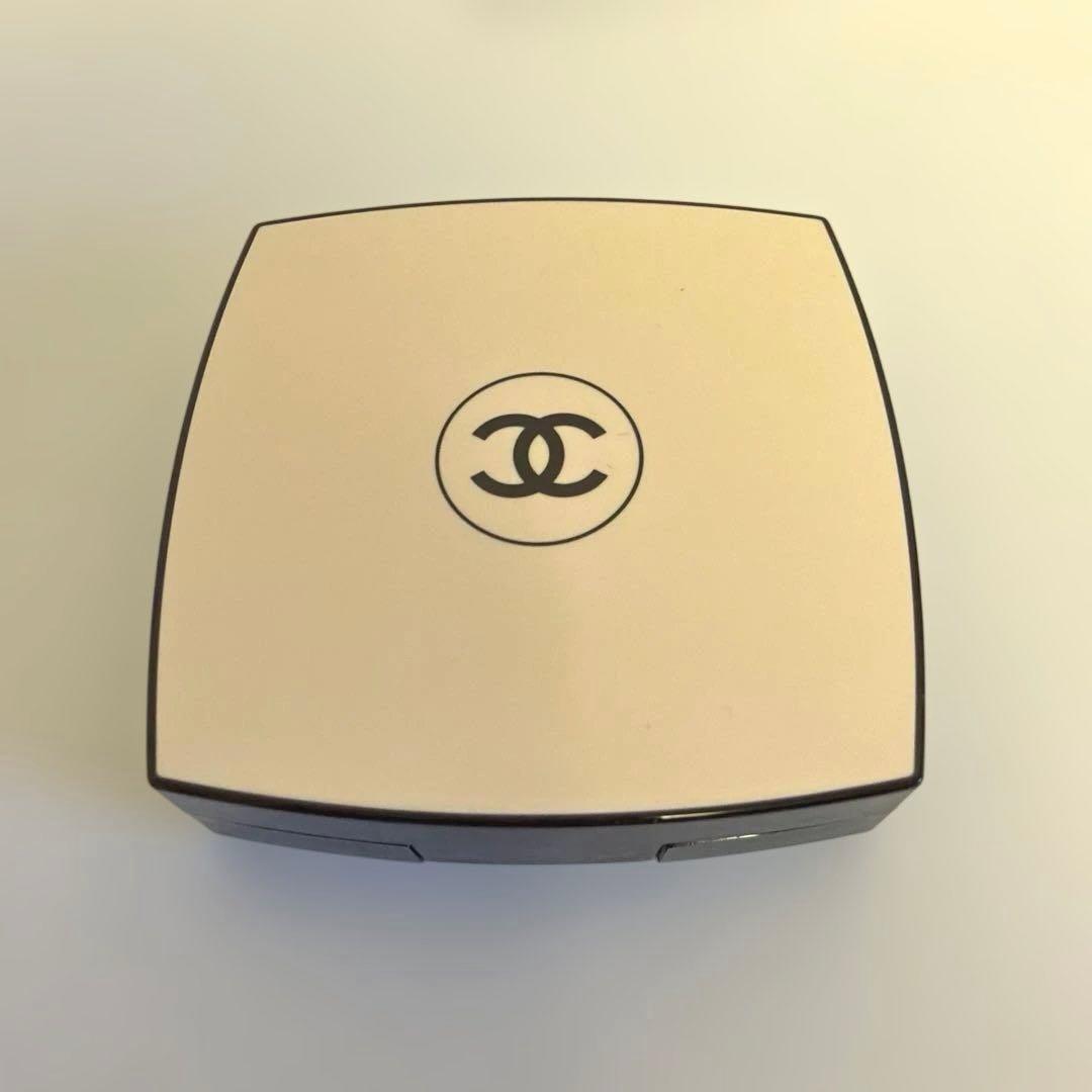 【新品未使用】レア完売CHANEL レ ベージュ パレット ルガール / ライト