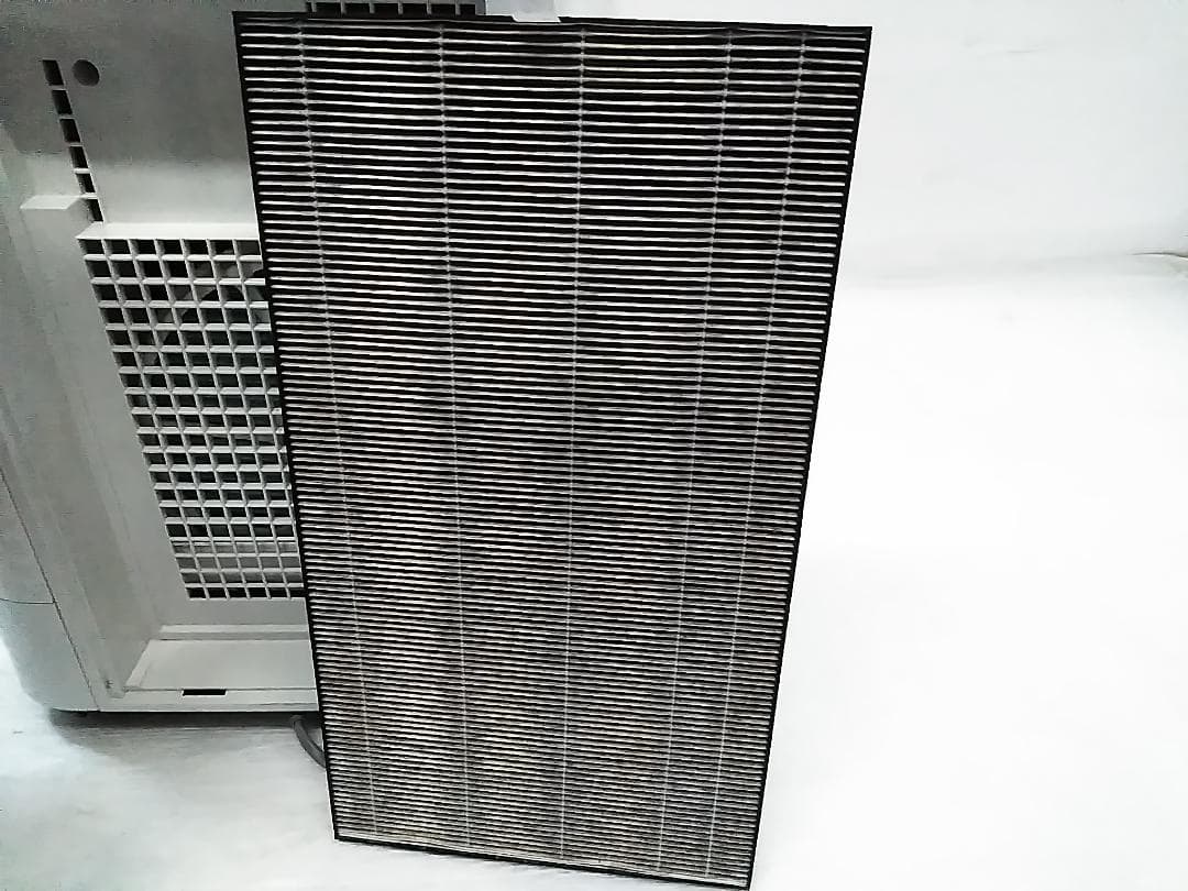 シャープ 加湿空気清浄機 プラズマクラスター KC-L50-W★