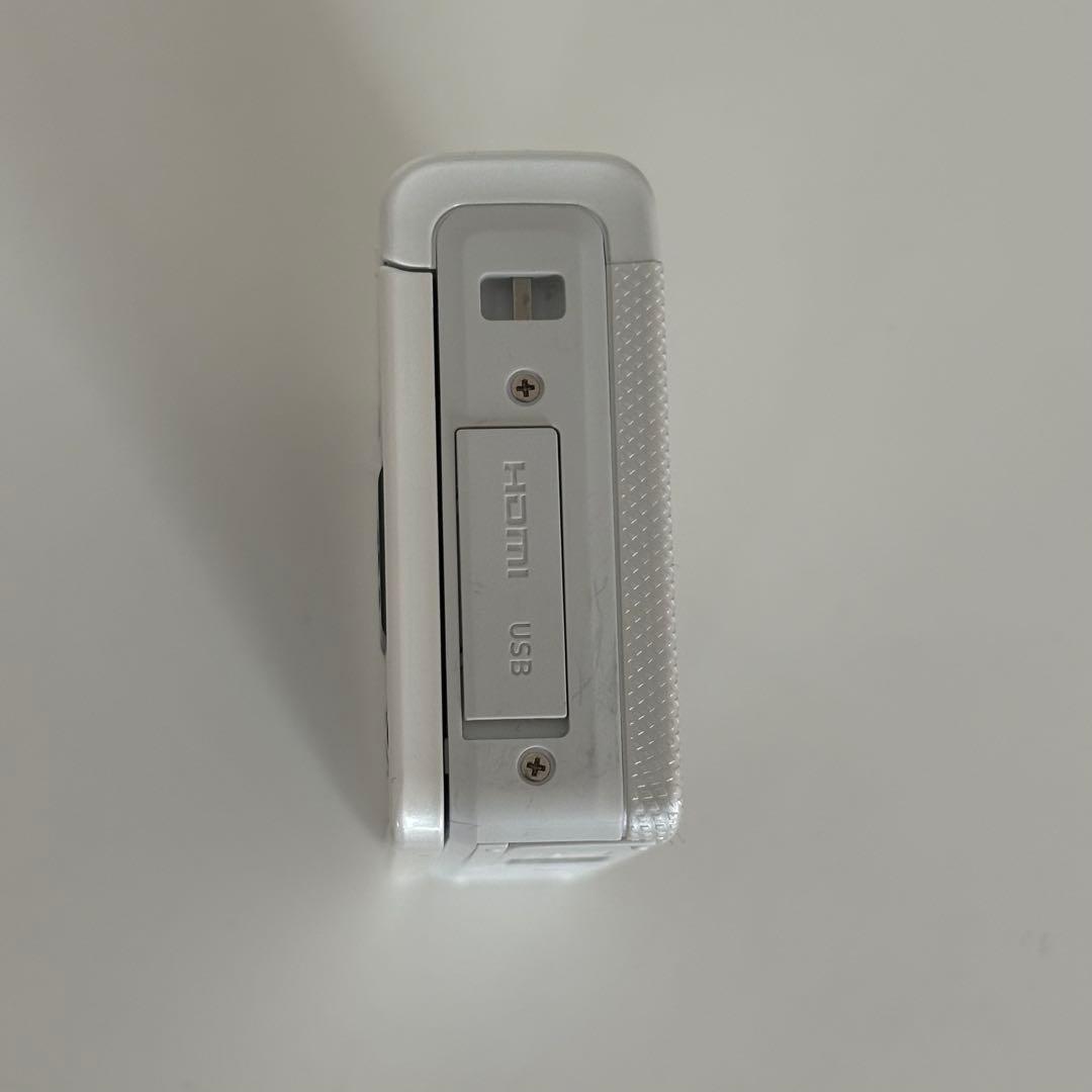 CASIO EXILIM EX-ZR70 デジタルカメラ　動作確認済　充電器付き