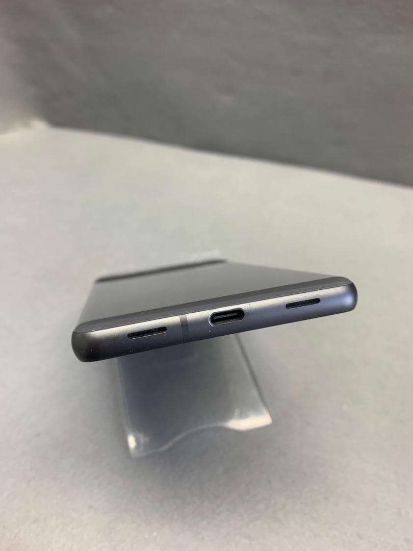 美品 SIMフリー Google pixel 7a 128GB チャコール色