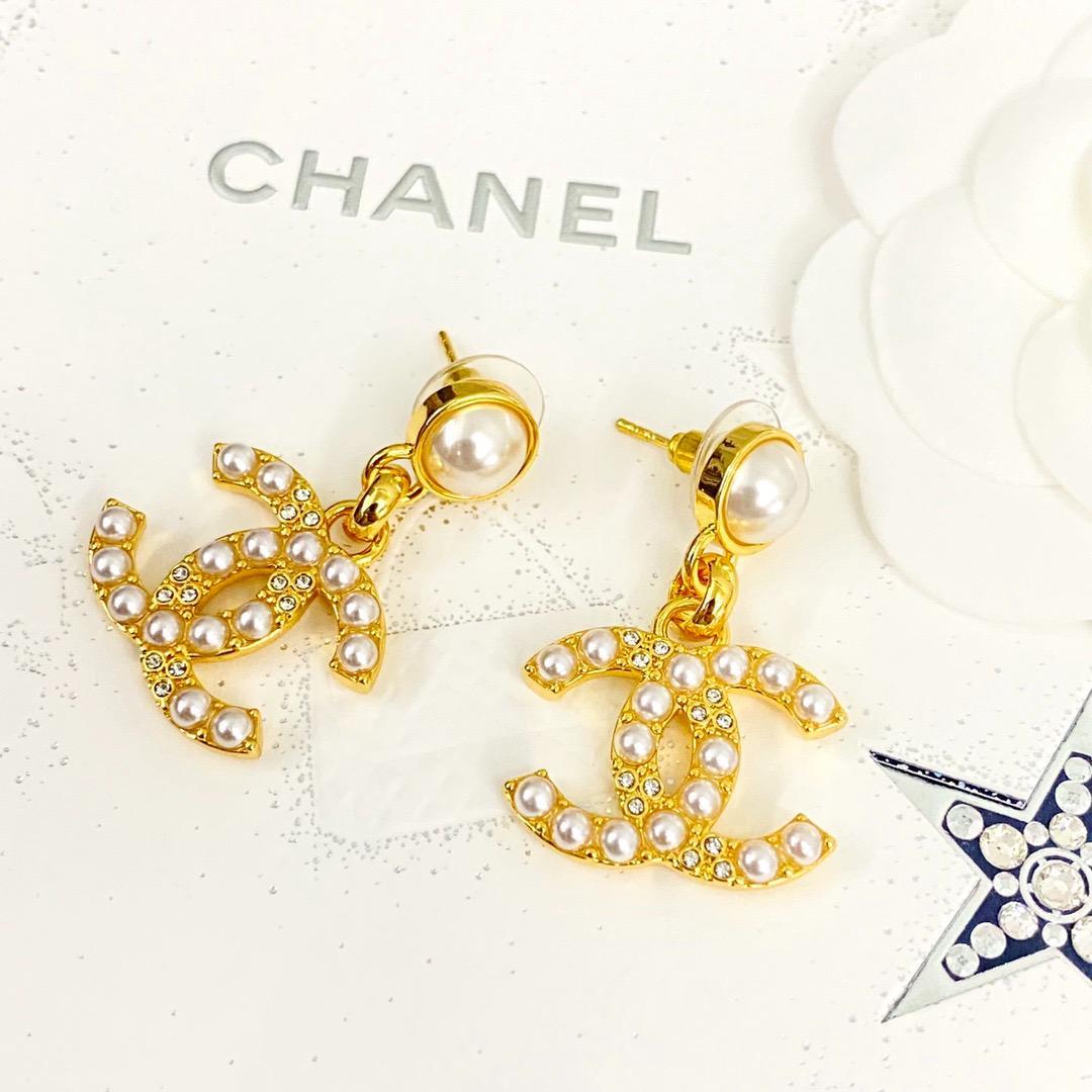 手元に在庫あり★国内完売品シルバー CC ロゴピアス