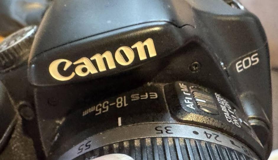 美品 Canon EOS Kiss X2 レンズキット 一眼レフ カメラ
