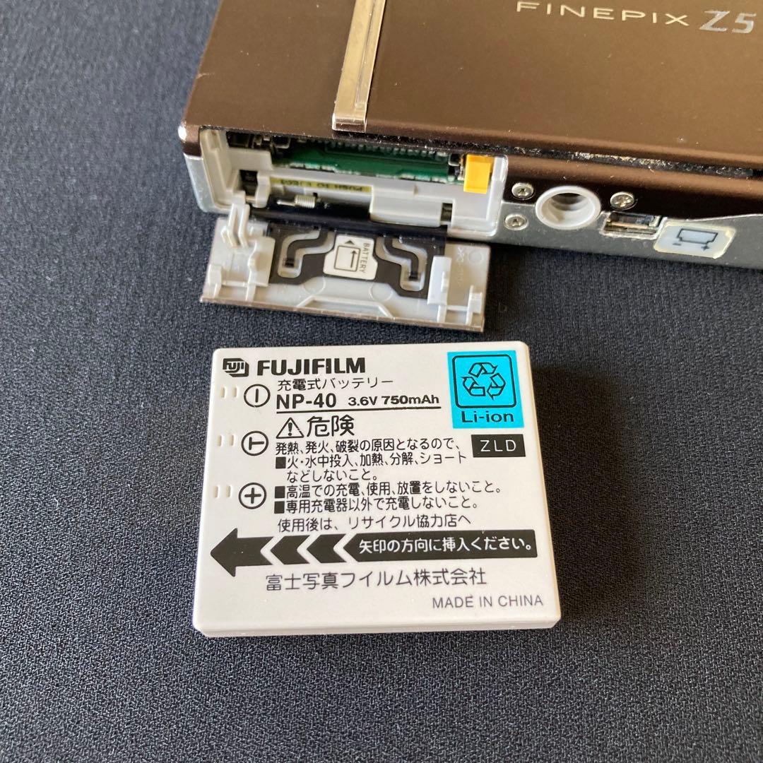 FUJIFILM finepix Z5 fd CCDセンサー コンデジ