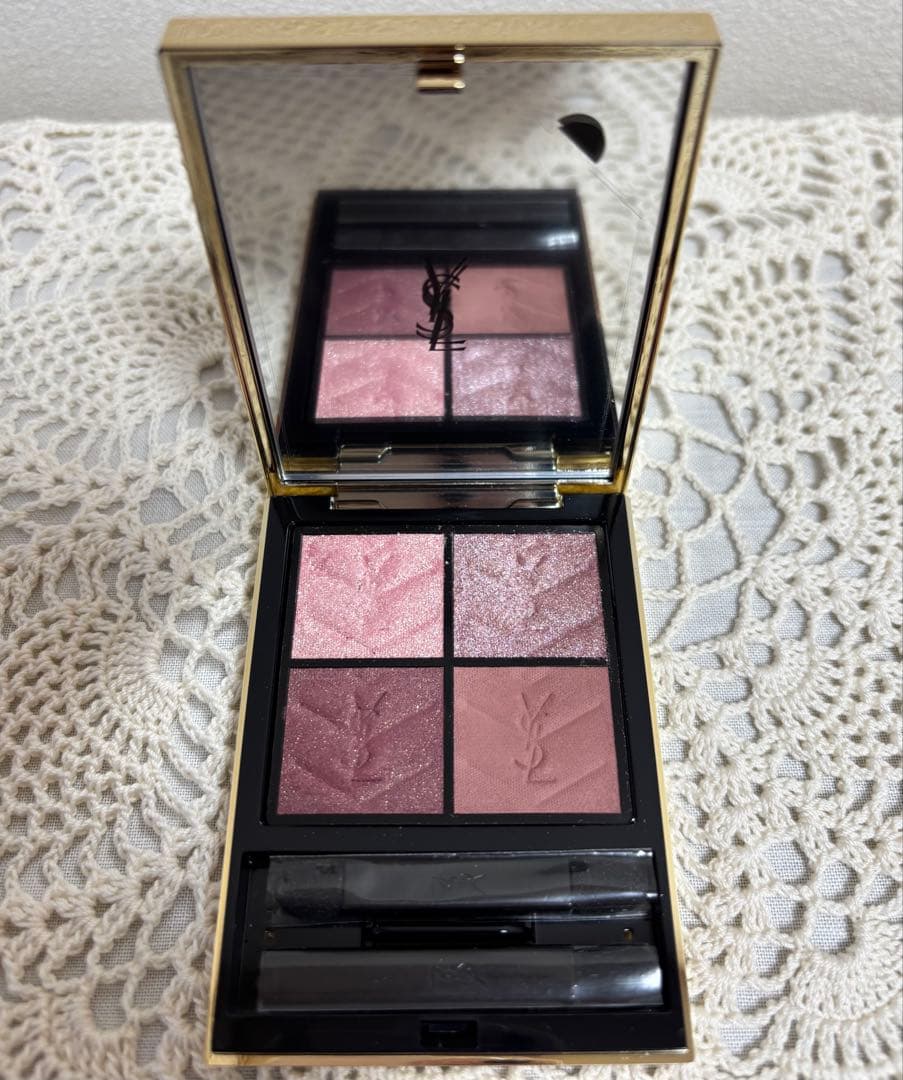YSL イヴ・サンローラン クチュール ミニ クラッチ 400 アイシャドウ