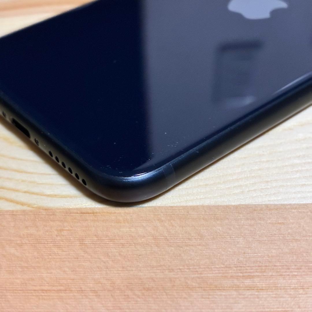 バッテリー新品　iPhoneSE第3世代64GB SIMフリー