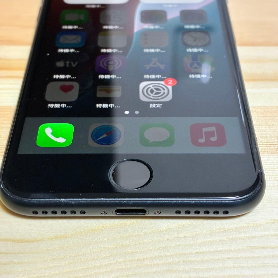 バッテリー新品　iPhoneSE第3世代64GB SIMフリー