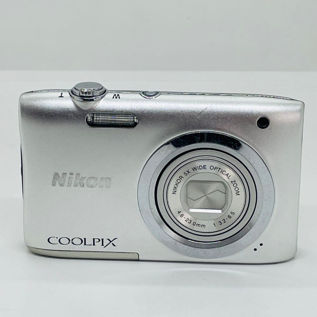 Nikon コンパクトデジタルカメラ　 COOLPIX A100 シルバー