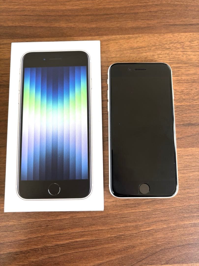 iPhoneSE3 SIMフリー 128GB スターライト 白 MMYG3J/A