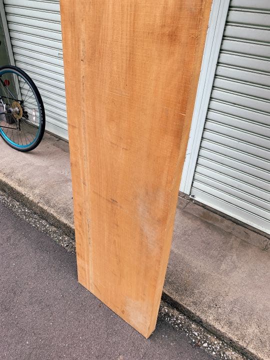 天然檜(ひのき)カウンター一枚材