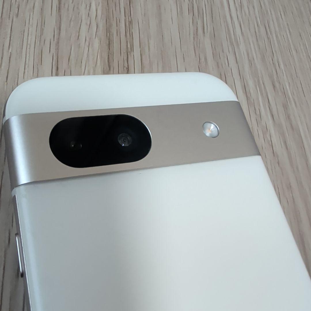 【美品】Google Pixel 8a 128GB Porcelain