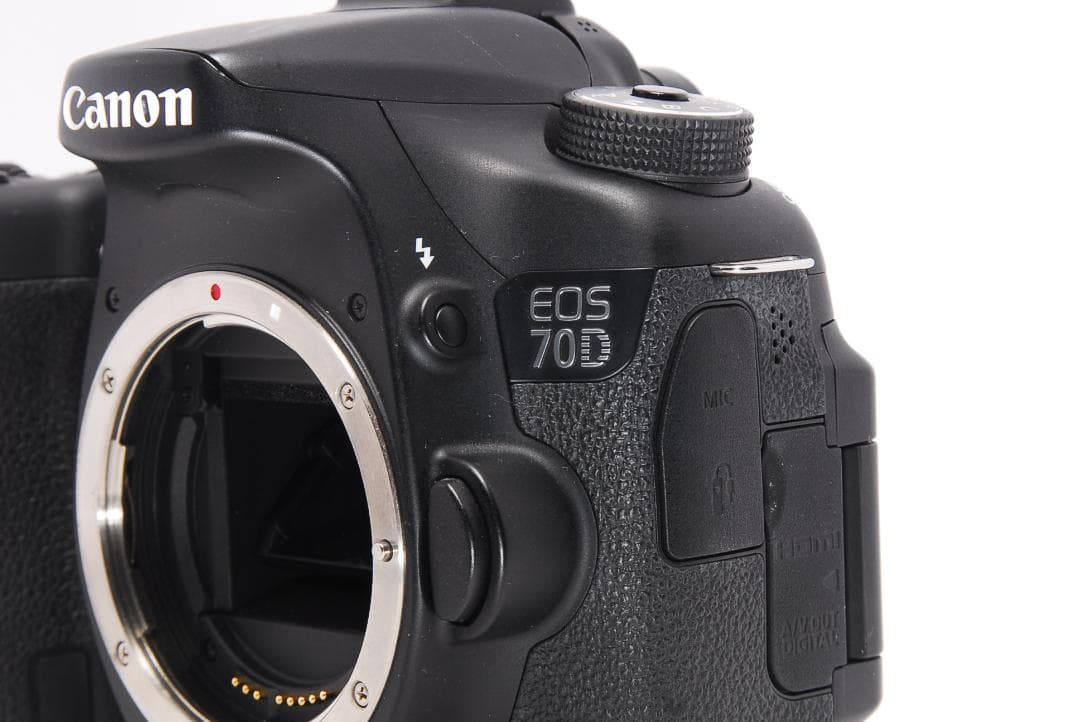 ✨Wi-Fi搭載機 ショット数少✨Canon EOS 70Dレンズセット