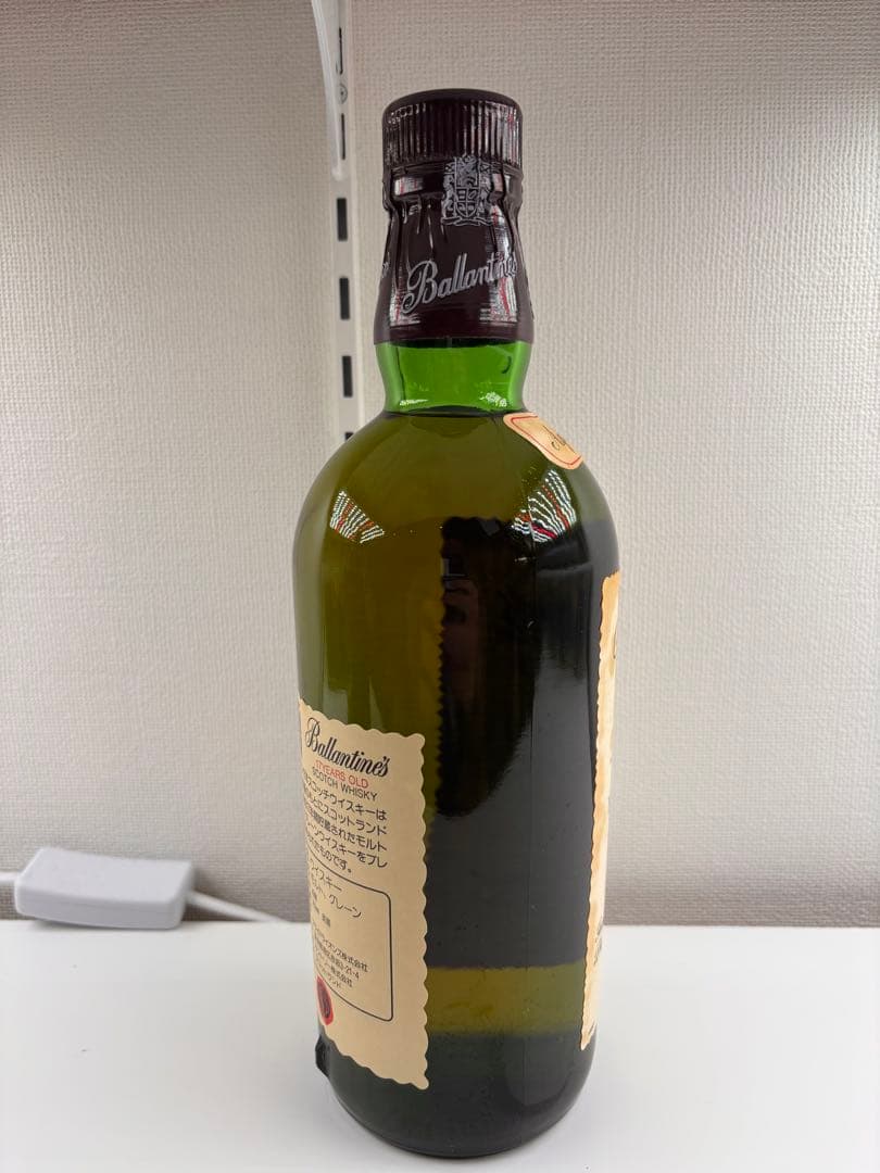 33 バランタイン１７年 特級 明治屋　17年熟成のスコッチウイスキー箱付き