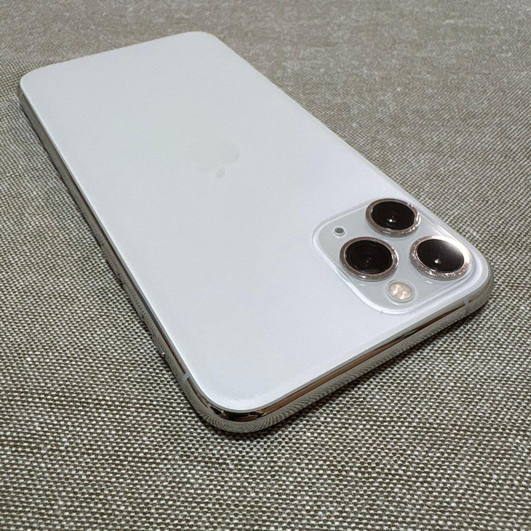iPhone11Pro 256GB シルバー SIMフリー 利用制限なし 箱付き