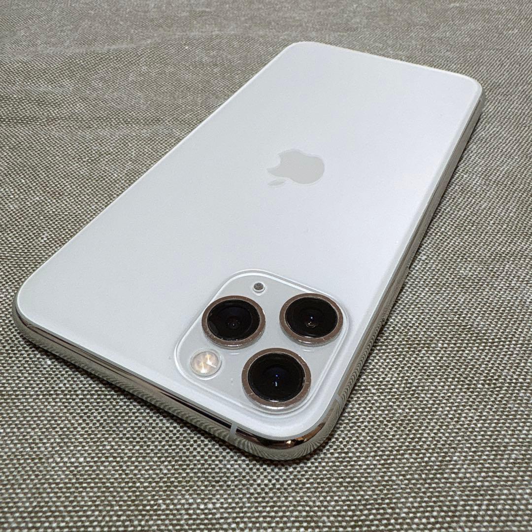 iPhone11Pro 256GB シルバー SIMフリー 利用制限なし 箱付き