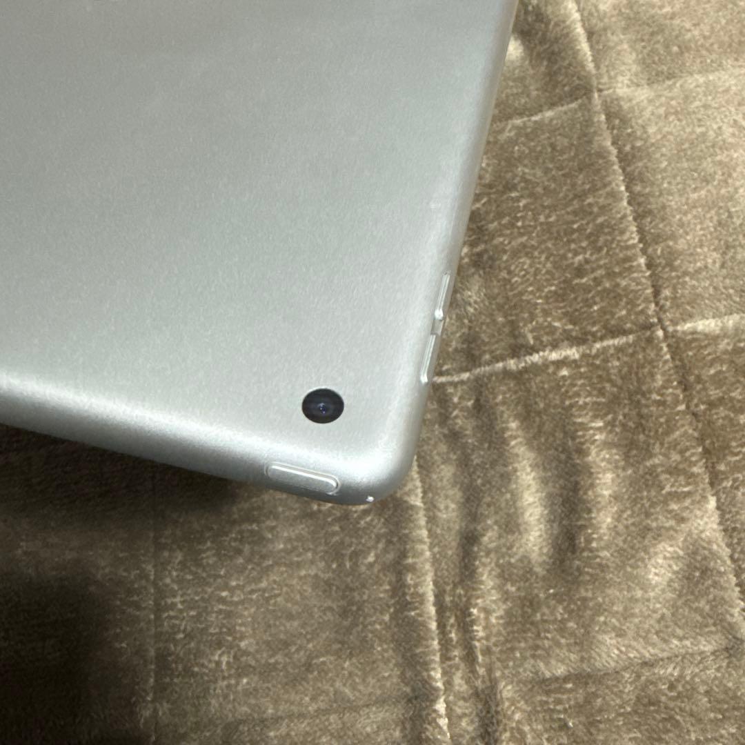 Apple iPad第9世代 シルバー 64G Wi-Fi
