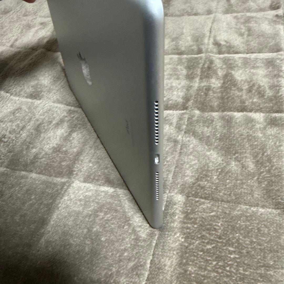 Apple iPad第9世代 シルバー 64G Wi-Fi